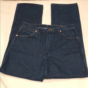 Wrangler jeans NWOT 33x30